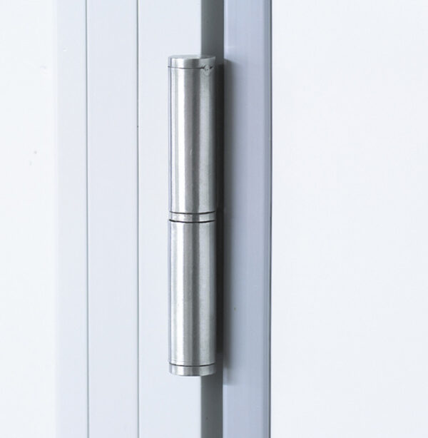 Puerta Pivotante semi aislada de servicio - Imagen 2